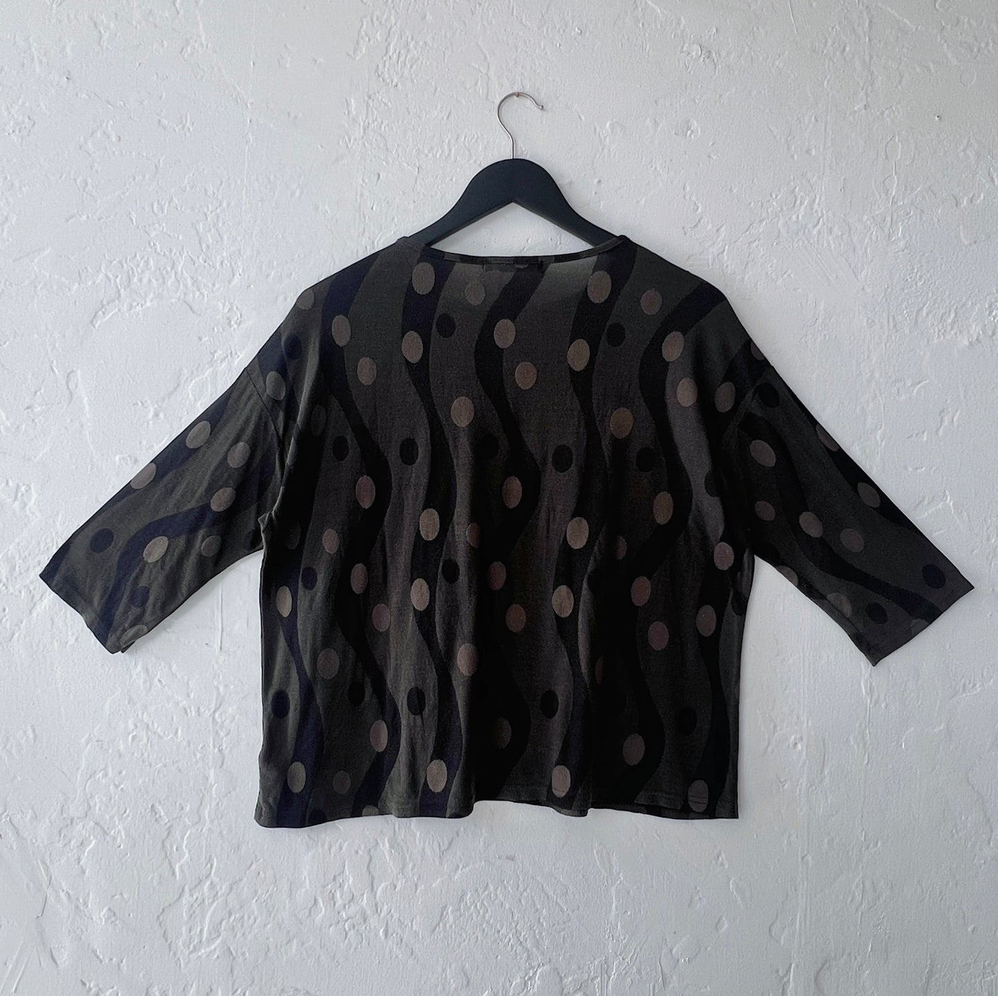 Dot Jacquard Drop Shoulder Tee in Kelp