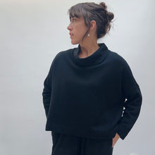 Load image into Gallery viewer, Bryn Walker | Cropped Fleece Stowe Sweatshirt in Black
