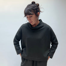 Load image into Gallery viewer, Bryn Walker | Cropped Fleece Stowe Sweatshirt in Kelp
