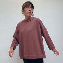 Load image into Gallery viewer, Bryn Walker | Alden Fleece Sweatshirt in Tierra
