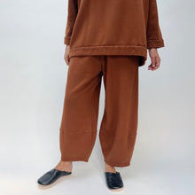 Load image into Gallery viewer, Bryn Walker | Oliver Fleece Pant in Pinecone
