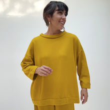 Load image into Gallery viewer, Bryn Walker | Alden Fleece Sweatshirt in Dandelion

