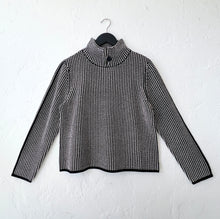 Load image into Gallery viewer, Habitat | Night &amp; Day Button Collar Pullover in Dove
