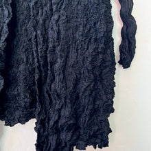 Load image into Gallery viewer, Vanite Couture | Crinkle One Button Cardigan in Black
