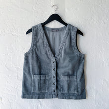 Load image into Gallery viewer, Cut Loose | Lux Corduroy V-Neck Button Down Vest in Seal
