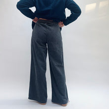 Load image into Gallery viewer, Cut Loose | Lux Corduroy Wide Leg Zip Pants in Gull
