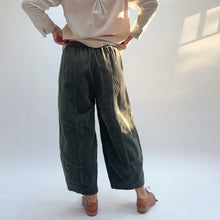 Load image into Gallery viewer, Cut Loose | Lux Corduroy Lantern Pant in Kelp
