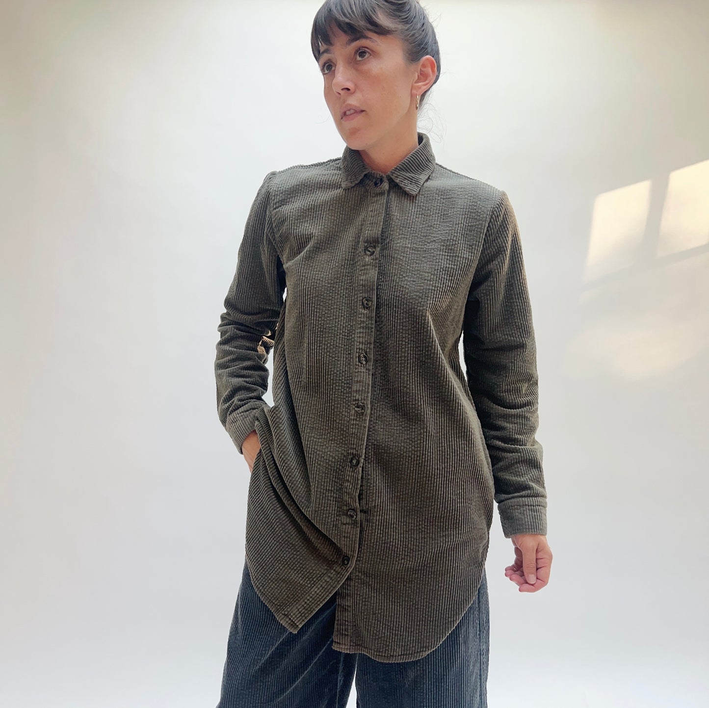 Cut Loose | Long Lux Corduroy Shirt in Kelp