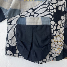 Load image into Gallery viewer, Yaza | Multi Batik Jacket
