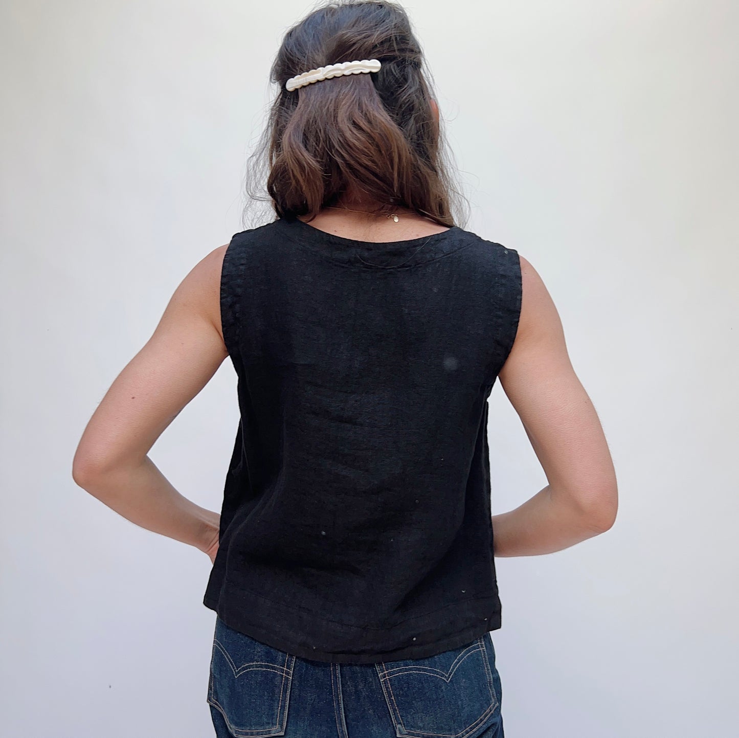 Linen Button Down Tank in Black