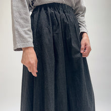 Load image into Gallery viewer, Ichi Antiquités | Sumi Skirt in Gingham Check
