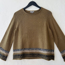 Load image into Gallery viewer, Chic Chalet Nordic Pullover in Avocado
