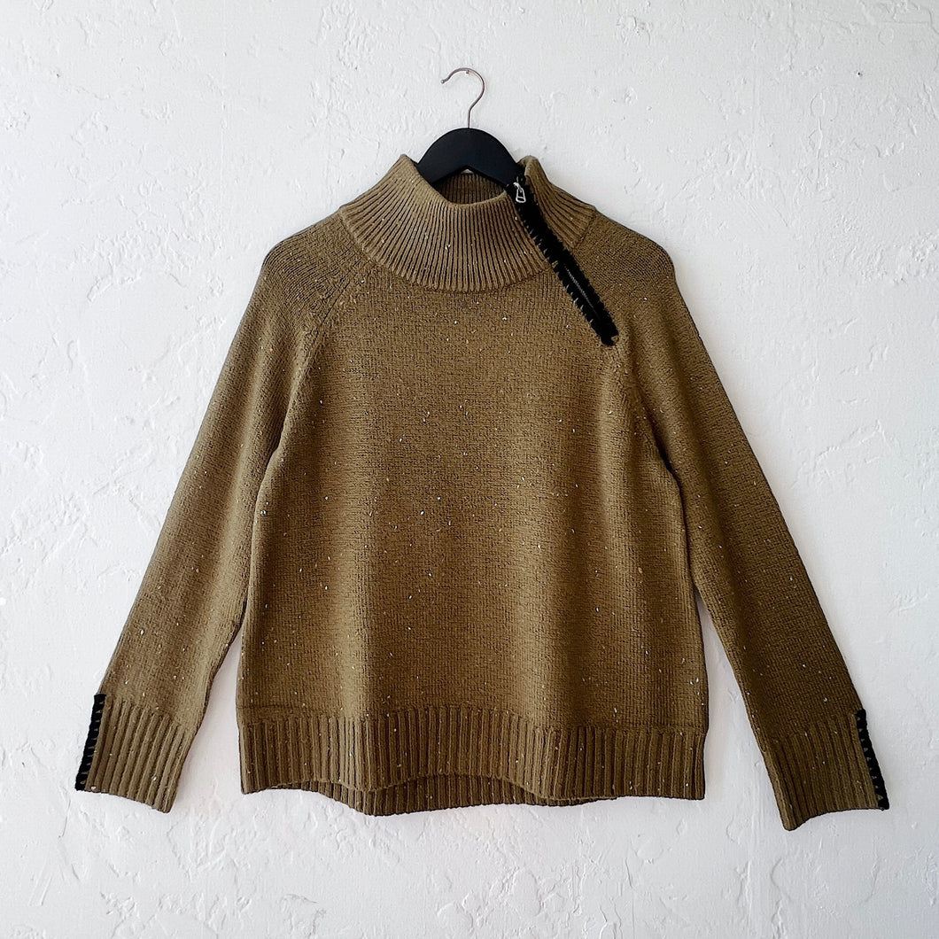 Harvest Tweed Zip Neck Sweater in Avocado