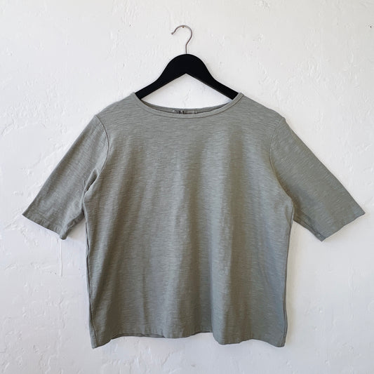 Elbow Sleeve Top in Balsam Green