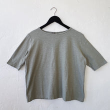 Load image into Gallery viewer, Cut Loose | Elbow Sleeve Top in Balsam Green
