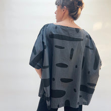 Load image into Gallery viewer, Uzi | Pebble Box Top in Charcoal
