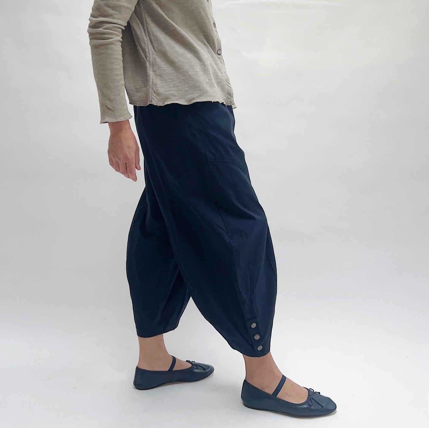 Eleven Stitch | Snap Doreen Pant in Indigo