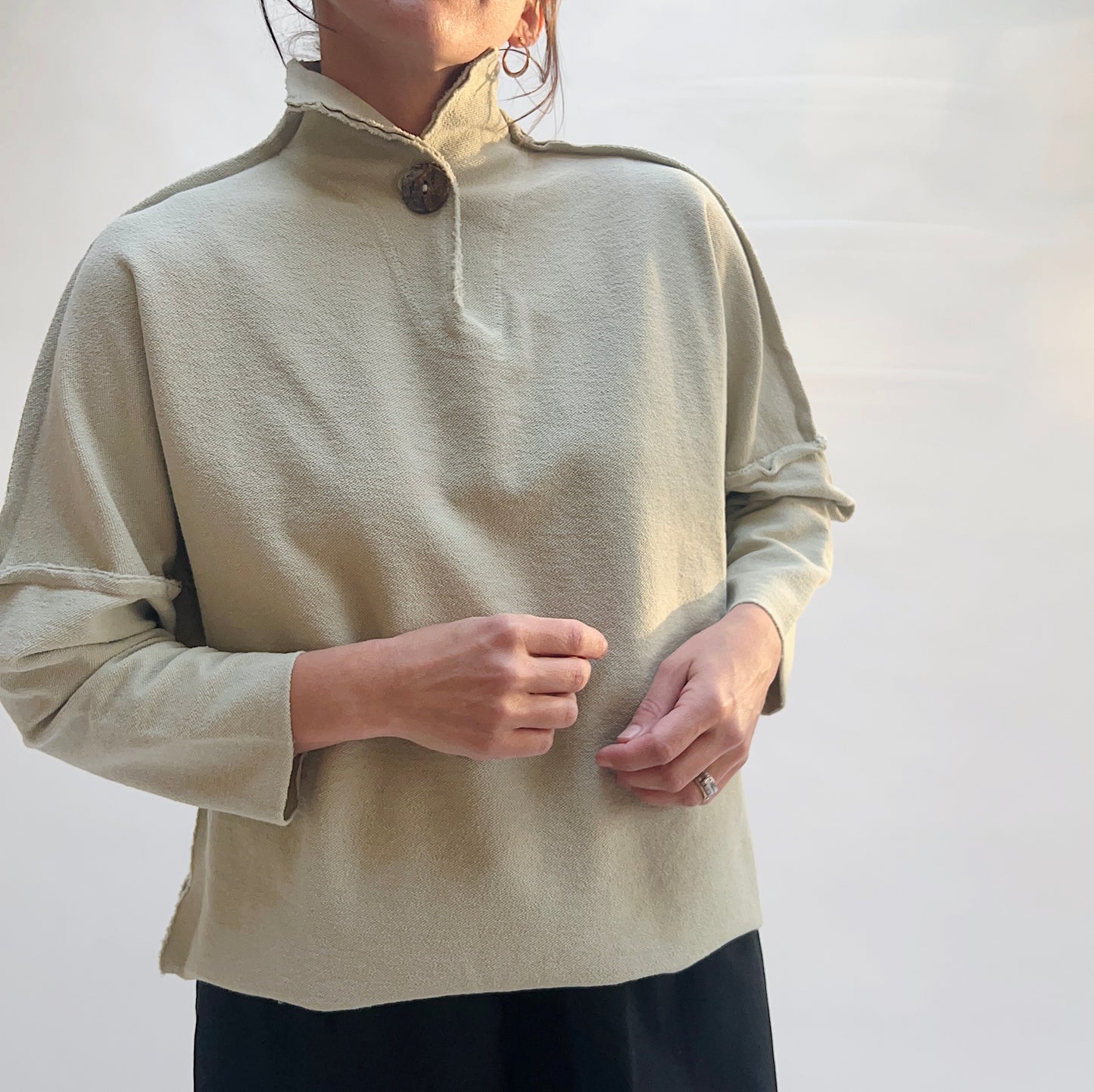 Eleven Stitch | Long Funnel Neck Slub Sweatshirt in Artichoke