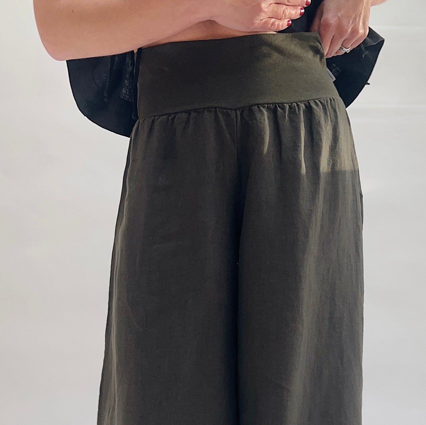 Linen Ella Pant in Peppercorn