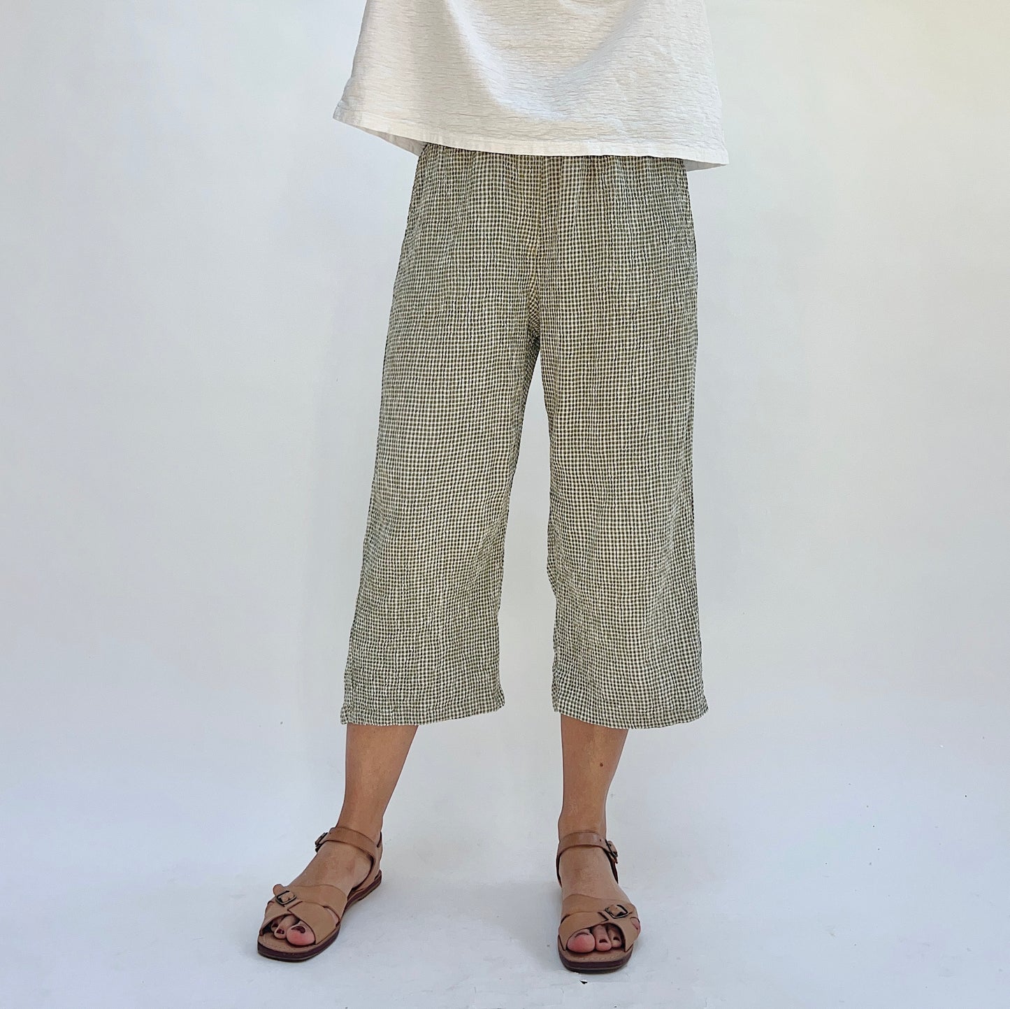 Crinkle Check Easy Crop Pant in Balsam Green