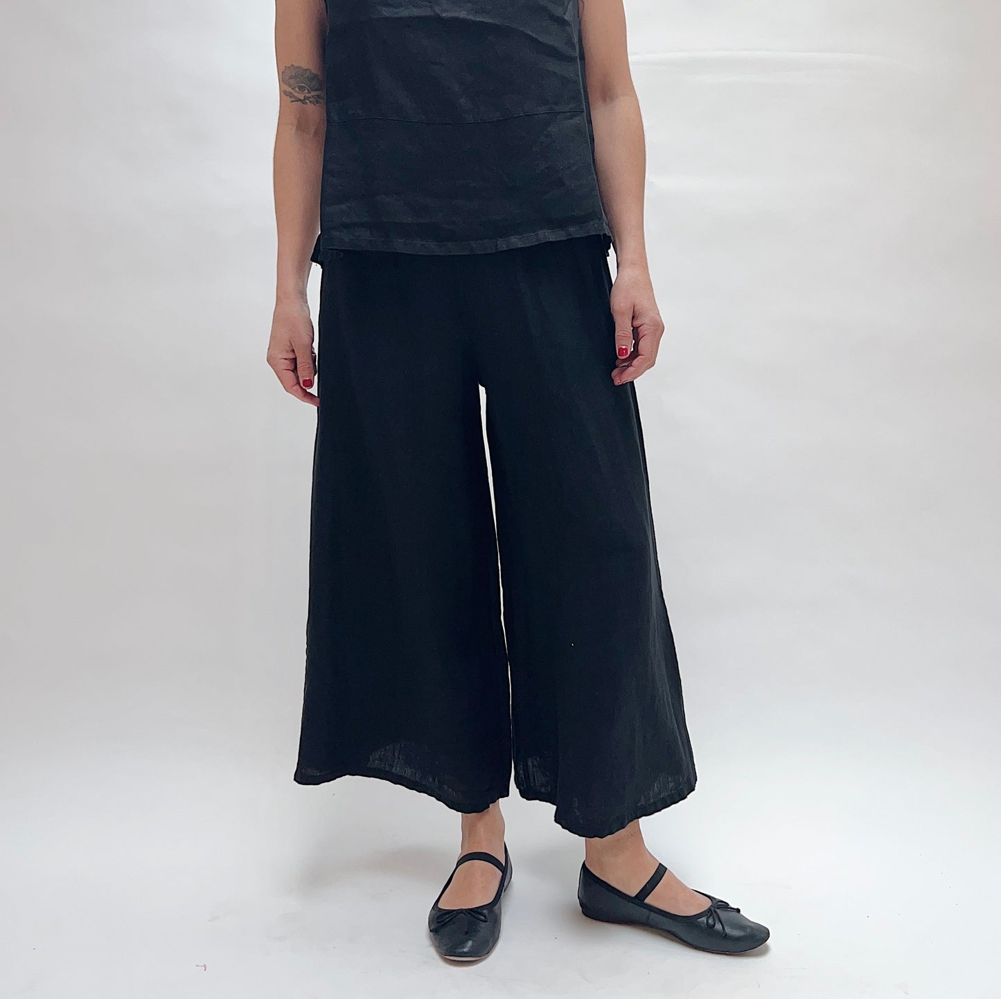 Bryn Walker | Linen Ella Pant in Black