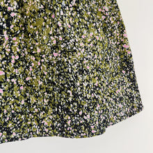 Load image into Gallery viewer, Fahari Bazaar | Girls Puff Sleeve Dress in Green &amp; Pink Speckle
