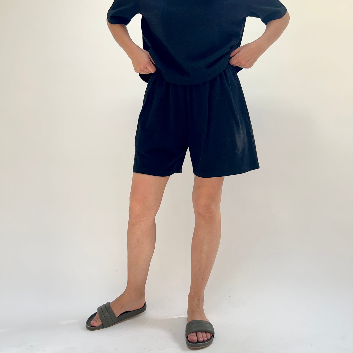 Walk Short in Black