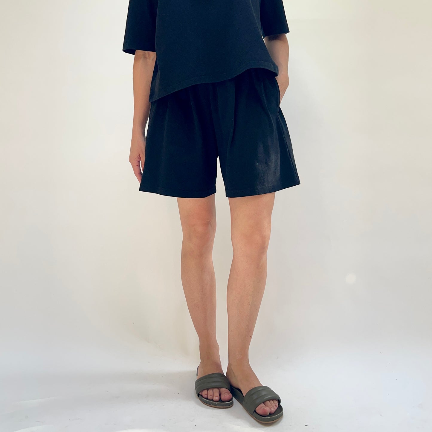 Walk Short in Black