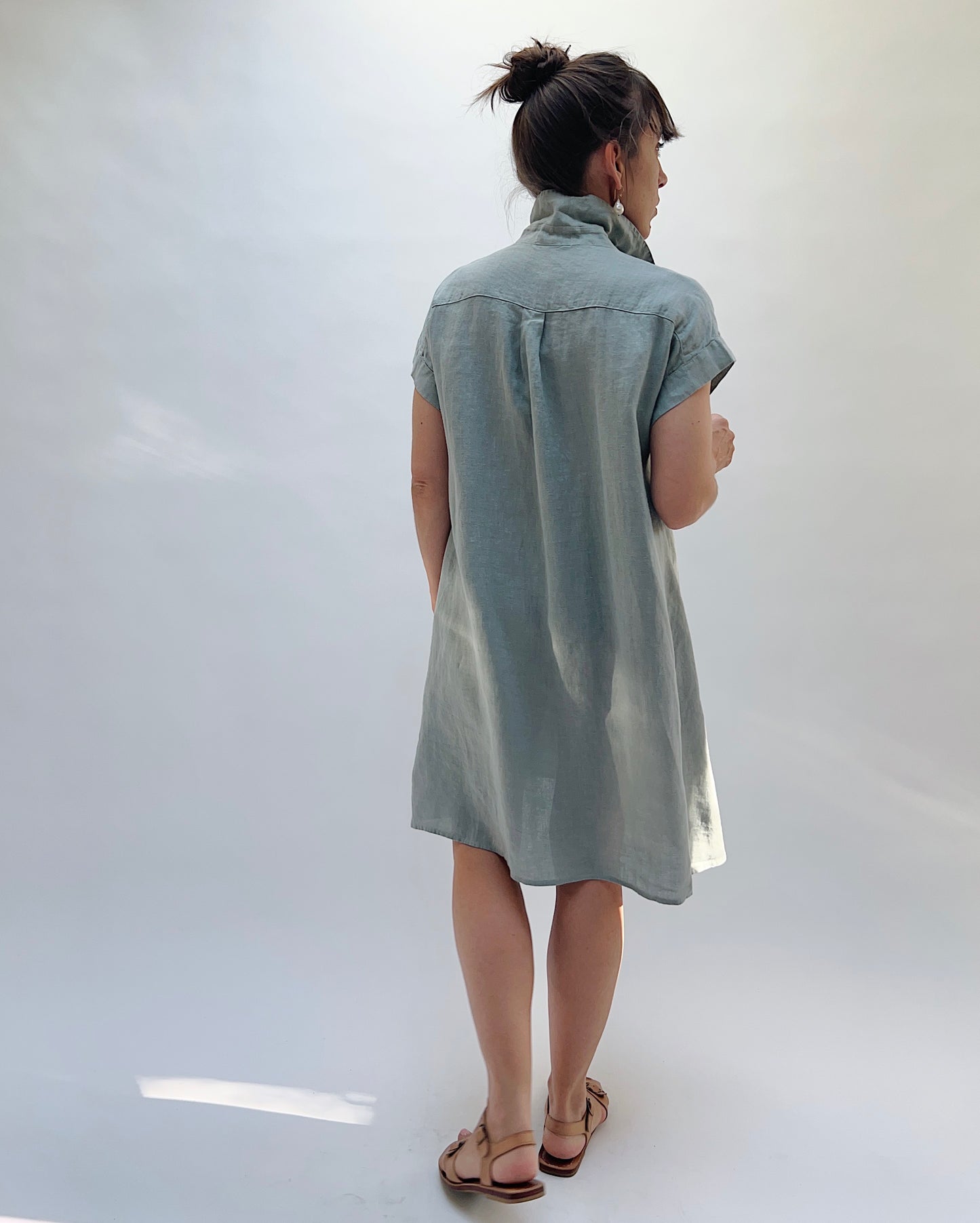 Hanky Linen Cap Sleeve Shirt Dress in Overcast
