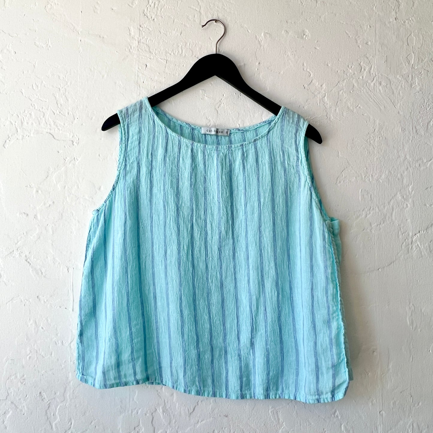 Striped Side Button Shell Tank in Fountain
