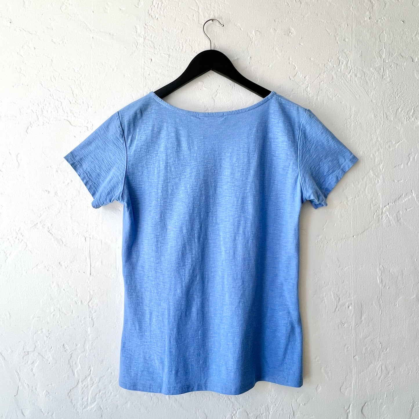 Short Sleeve Tuck Front Shirt in Forget Me Not