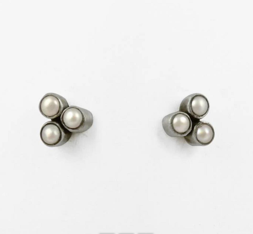 Jane Diaz | Tiny White Pearl Clover Studs