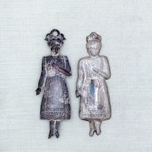 Load image into Gallery viewer, Old Italian Exvoto, Small Woman&#39;s Figure
