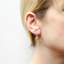 Load image into Gallery viewer, Small Layered Teardrops Wire Earrings
