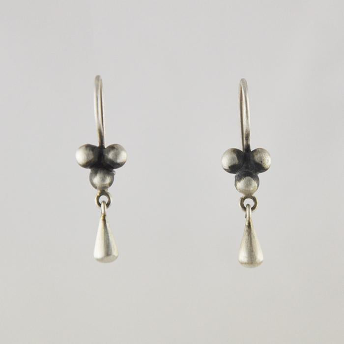 Jane Diaz | Cluster Teardrop Dangle Earrings in Sterling Silver