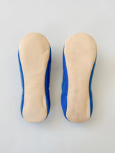 Load image into Gallery viewer, Moroccan Babouche Slippers in Majorelle Blue
