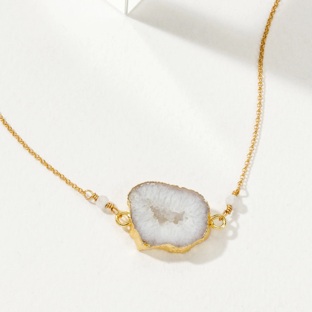Luna Norte | Earthly Geode Necklace in Agate & Moonstone