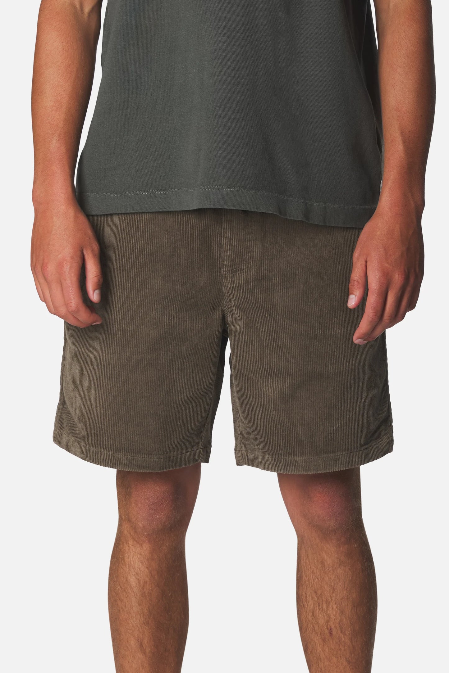 Kord Patio Shorts in Gravel