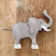 Load image into Gallery viewer, Holztiger | Wooden Animals
